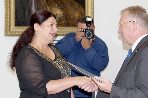 Žemaitijos sostinėje premija įteikta poetei Reginai Katinaitei-Lumpickienei