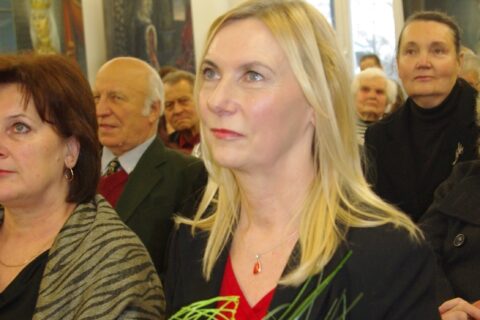 Tapytojos L. Tubelytės-Kriukelienės paveiksluose – šalies praeitis