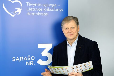 Utena gražėja, bet tuštėja