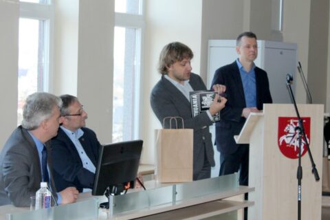 Utenoje viešėjo Dakaro ralio dalyvis Benediktas Vanagas