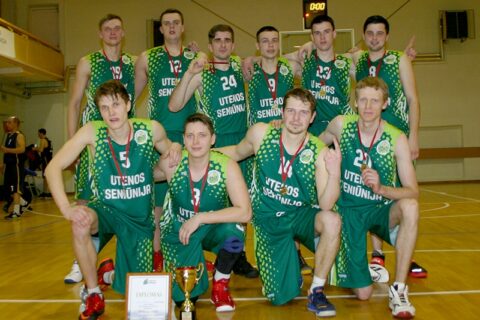Utenos rajono II krepšinio lygą laimėjo Vaikutėnų komanda