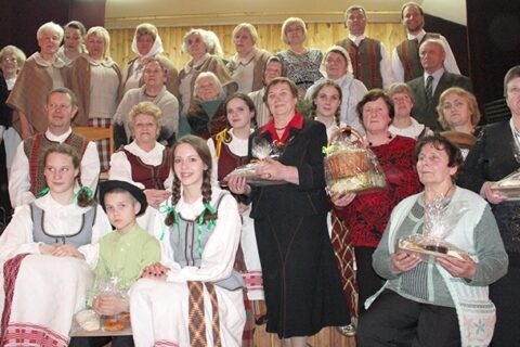 „Pasakorių ūturkoje“ – juokas per ašaras