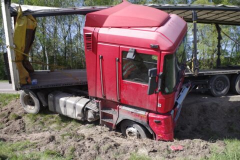Šeštadienį nuo kelio nuvažiavo Rusijos vilkikas
