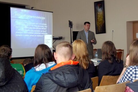 Vyko paskaitos apie psichoaktyviąsias medžiagas
