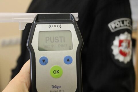 Policijos pareigūnams įkliuvo daugiau negu 200 neblaivių vairuotojų