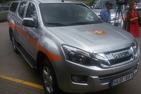 Du naujutėlaičiai „Isuzu“ atiteks ir Utenos aplinkosaugininkams