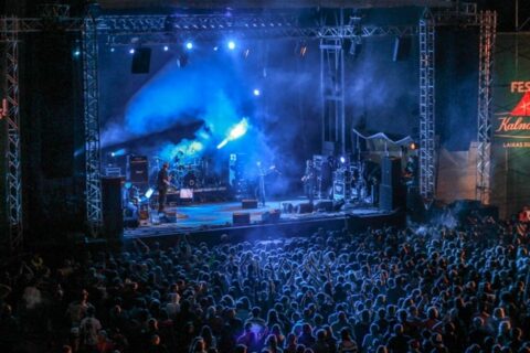 Festivalyje „Galapagai 2015“ – unikalios lenktynės vandenyje, medžiuose bei purve