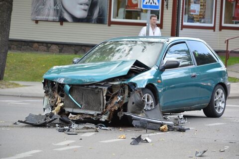 Judrioje sankryžoje „Mazda“ taranavo gaisrinės automobilį