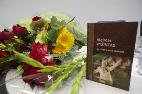 Visuomenei pristatyta prof. Algirdo Vyžinto knyga
