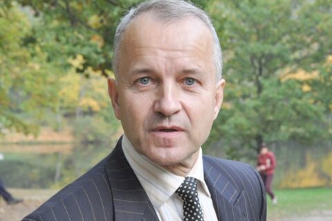 Tarp žurnalistikos ir literatūros rinkęsis svajoklis pasuko pedagogo keliu