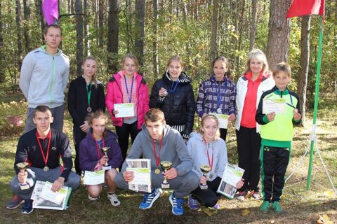 Utenoje vyko lengvosios atletikos kroso varžybos „Aukštaitija-2015“