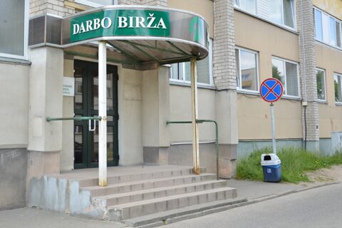 Išlieka paklausios darbininkiškos specialybės