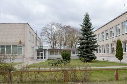 Mokykla – mokiniams, ne ūkvedžiams