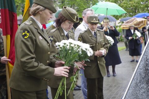 Atėjusiems pagerbti partizanus – staigmena iš dangaus