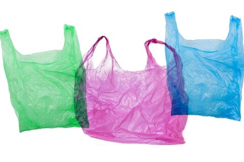 Nebeliks nemokamų plastikinių maišelių