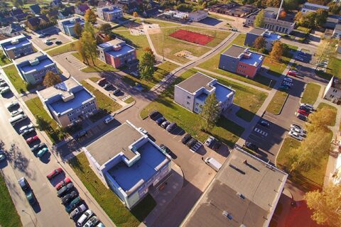 Švenčioniškiai daugiabučius renovuoja kvartalais