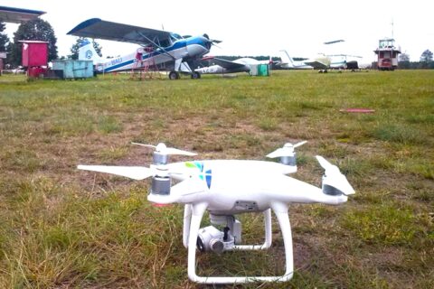 Bepiločių orlaivių naudotojams – informacinis filmas