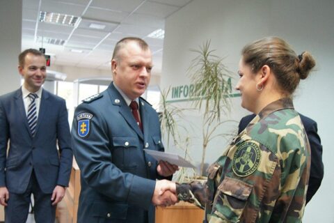 Naujos kartos asmens dokumentų jau įteikta 8 milijonai