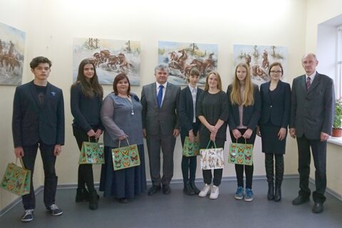 Sulaukę aukščiausio įvertinimo jaunųjų uteniškių darbai apkeliavo net Kairą
