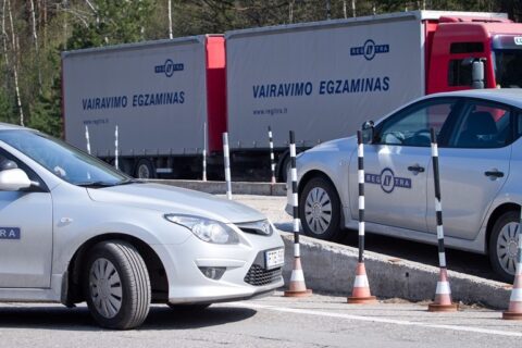 „Regitros“ paslaugomis labiau patenkinti vairavimo egzaminus laikę klientai