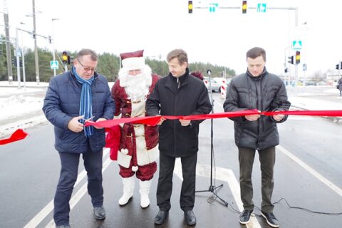 Utenoje atidaryta nauja gatvė
