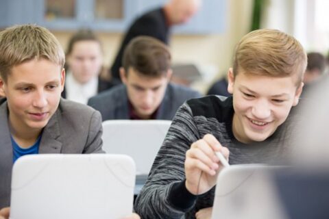 Mokslo metų pabaigoje mokyklos dalyvaus Nacionaliniame mokinių pasiekimų patikrinime