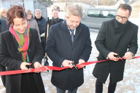 Pirmieji Obelių vaikų globos namų vaikai jau turi savo atskirus namus