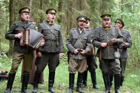 300 žmonių žygiu pagerbė Aukštaitijos partizanų atminimą