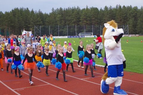 Aktyvias uteniškių šeimas subūrė spalvingas festivalis