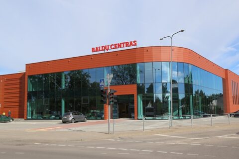 Utenoje atidaromas modernus baldų centras!