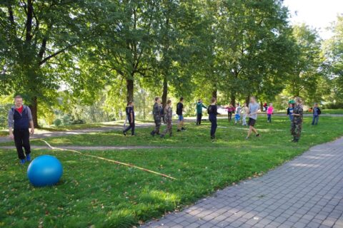 Šauliai pakvietė uteniškius sutikti rudenį aktyviai
