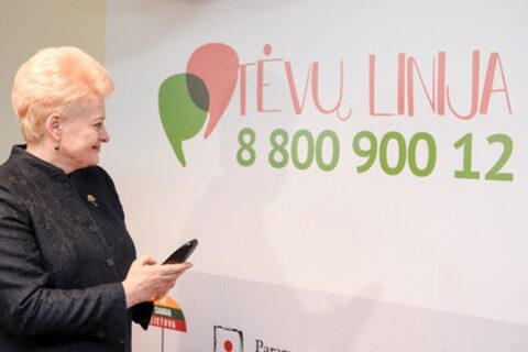 Startavo „Tėvų linija“ – profesionalių psichologų konsultacijos tėvams