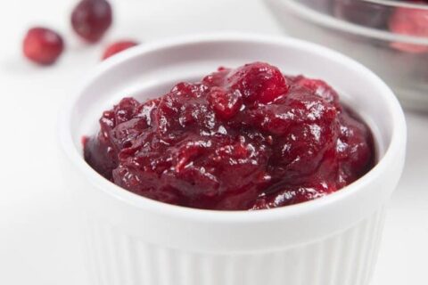 Spanguolių padažas prie mėsos