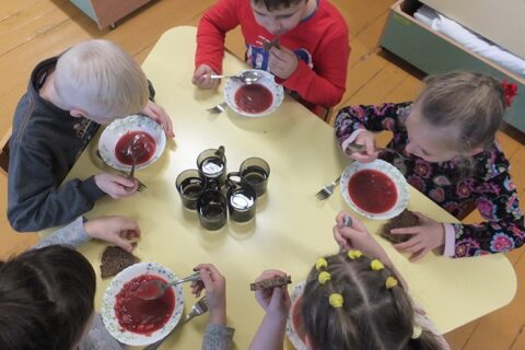 Utenos ugdymo įstaiga įgyvendino sumanymą: vaikus maitina sveikai