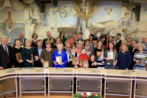 Utenoje pagerbti kultūros šviesos nešėjai