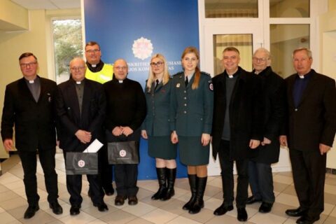 Pareigūnai susitiko su dvasininkais