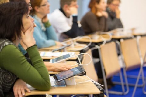 Norintiems tapti dviejų dalykų mokytojais – ministerija siūlo išeitį