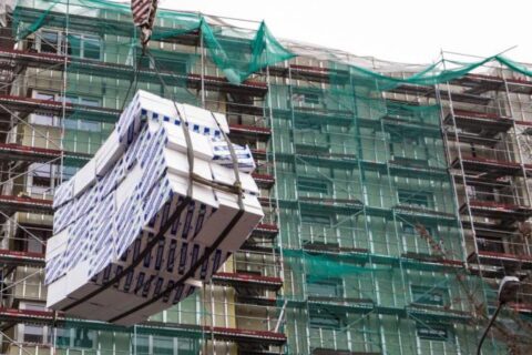 Kviečia teikti paraiškas daugiabučiams renovuoti