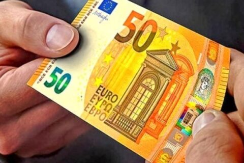 Ministras L. Kukuraitis siūlo vaiko pinigus didinti nuo 30 iki 50 eurų