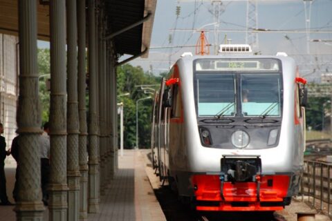Optimizuojamas keleivių vežimas traukiniais: atokesnėse maršrutų dalyse veš autobusai