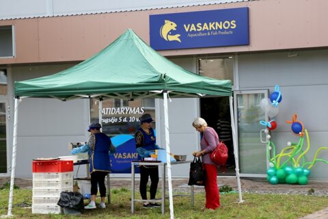 Utenoje atidaryta parduotuvė „Vasaknos“