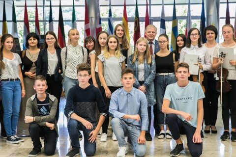 Seime pristatyti uteniškių kūrėjų darbai