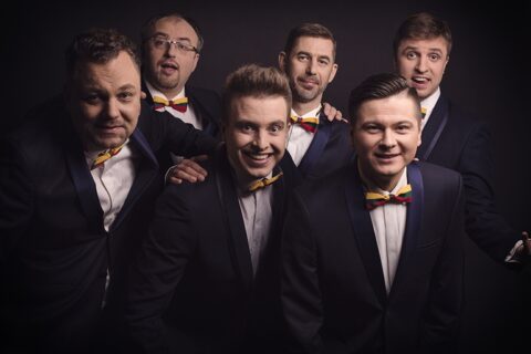 Vyrų vokalinė grupė „Quorum“ skrieja dainų karuselėje