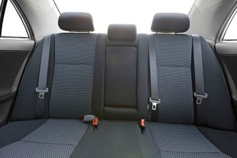 Automobiliuose – būtiniausi daiktai vaikui