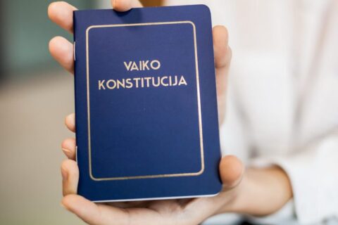 Uteniškiams penktokams – „Vaiko konstitucijos pamoka“