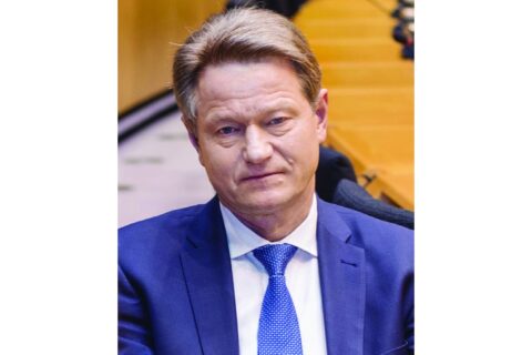 R. Paksas. Dešimtmetis Europos Parlamente: kad ES taptų NES – Naująja Europos Sąjunga