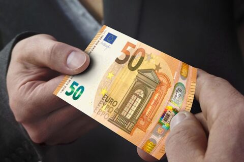 Dėl paramos mokiniams kreiptis galima jau dabar