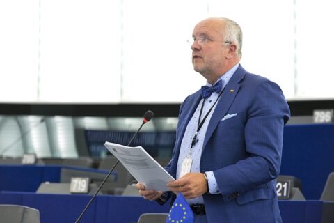 Juozas Olekas: „Socialdemokratinėje „Gerovės Valstybėje“ Lietuvos kaimai ir miesteliai – be skurdo ir socialinės atskirties“