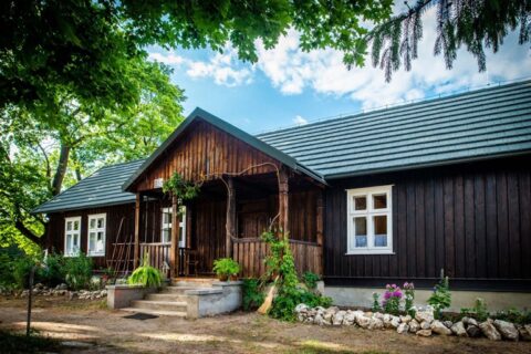 Ką būtina žinoti norintiems įsigyti sodybą poilsiui