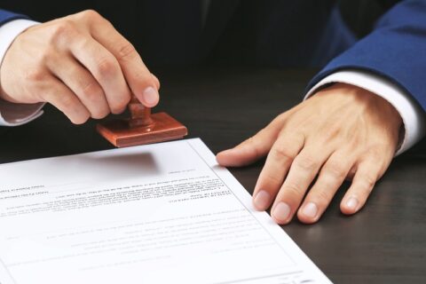 Nuo penktadienio atnaujina notarų biurų veikla